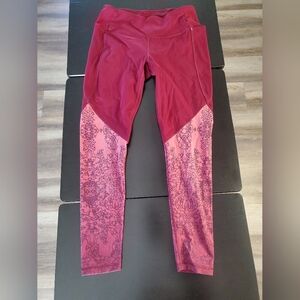 CALIA by Carrie Underwood Energize 7/8 Ombre Scroll Leggings, Size Small